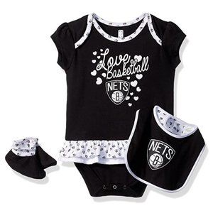 Outerstuff NBA Nets Onesie Set